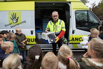 Bezoek van een dierenambulance
